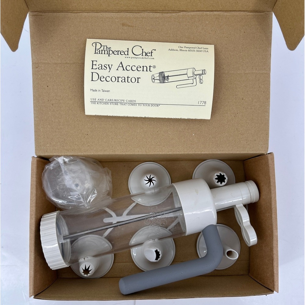 The Pampered Chef Easy Accent Decorator 1778 Tips Box Instructions